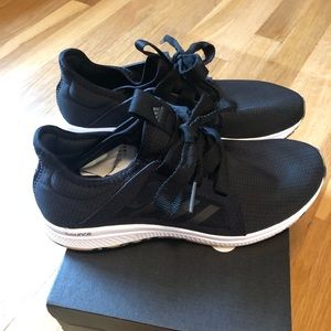 NEW Adidas Edge Lux Women’s Shoes 7 with Box